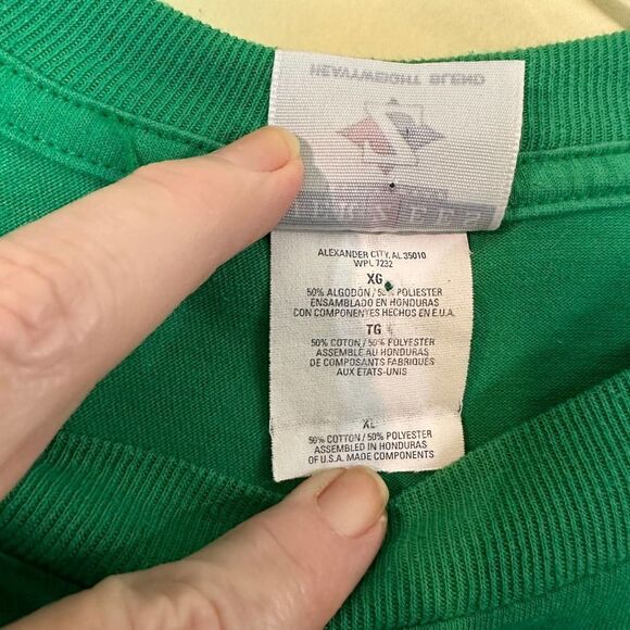 Vintage Jerzees Stressed Out Cat Santa Green Christmas T-Shirt Size XL Unisex - Picture 6 of 6